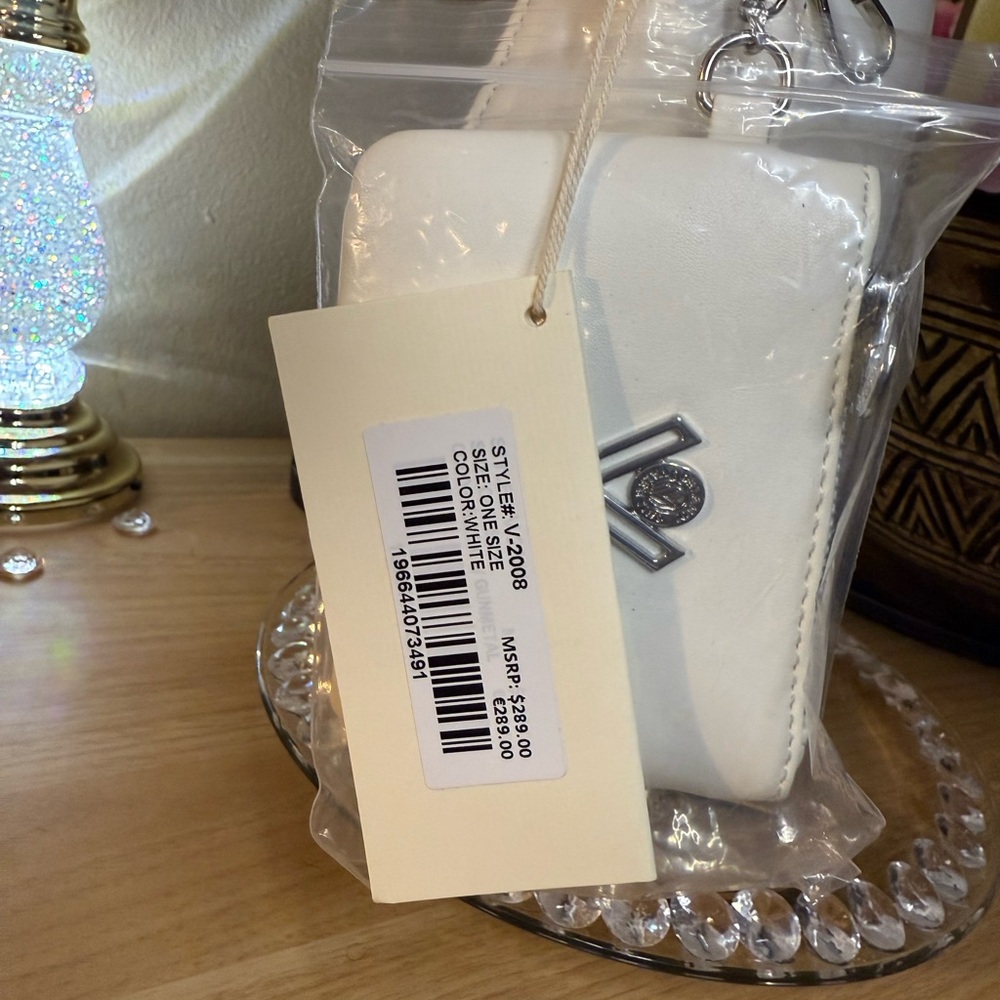 NWT Snow White Valentino Orlandi Handbag and Coin Purse Retail $289 - Picture 7 of 14